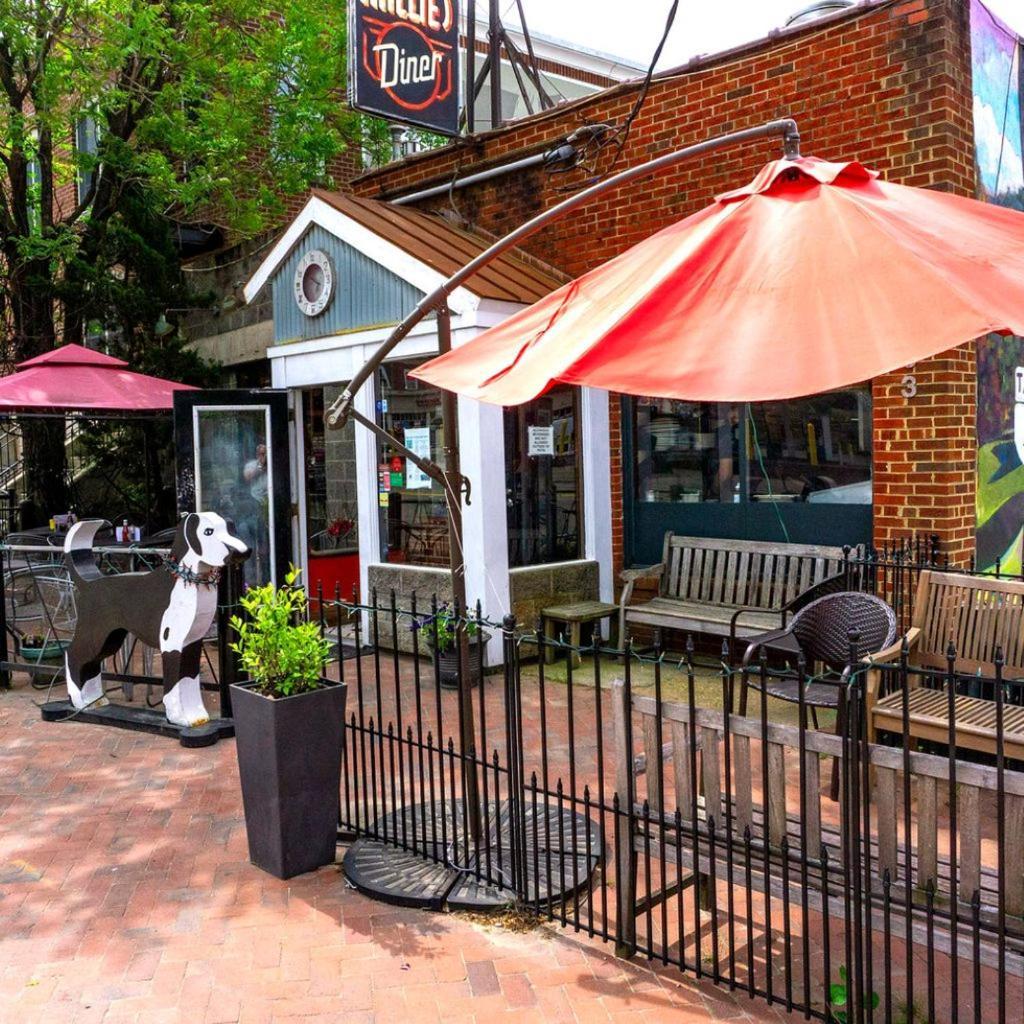 Private Boho Bungalow 10 Minutes To Downtown Rva! 리치먼드 외부 사진